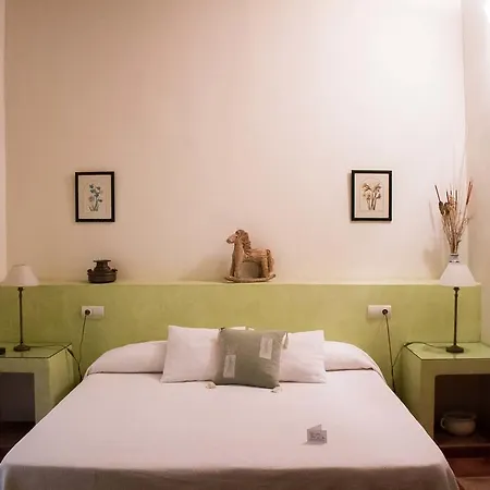 La Casa De Titas Velez Malaga